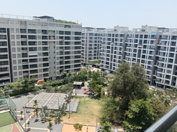 My world 4bhk flat